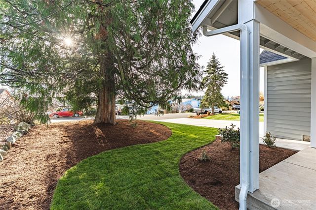 4760 S Golf Course Drive, Blaine, WA 98230