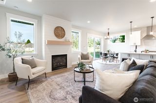 4760 S Golf Course Drive, Blaine, WA 98230