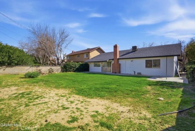 1017 E Avenue J5, Lancaster, CA 93535