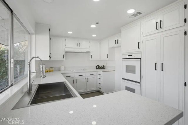 1017 E Avenue J5, Lancaster, CA 93535