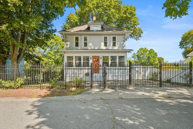 9 Boylston Street, Methuen, MA 01844