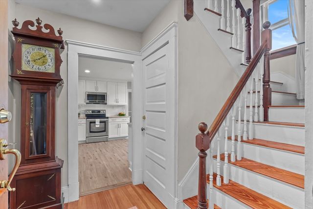 9 Boylston Street, Methuen, MA 01844