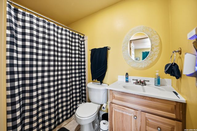 1027 Bluebonnet, Adkins, TX 78101