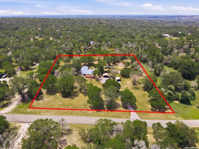 1027 Bluebonnet, Adkins, TX 78101