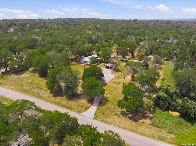 1027 Bluebonnet, Adkins, TX 78101
