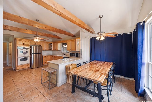 1027 Bluebonnet, Adkins, TX 78101
