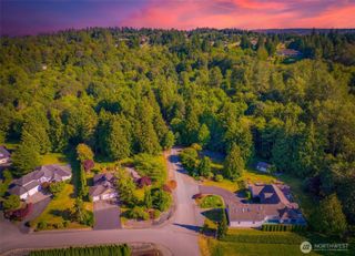 5555 70th Drive SE, Snohomish, WA 98290
