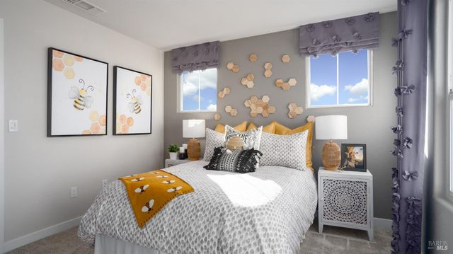 225 Octopus St, Suisun City, CA 94585