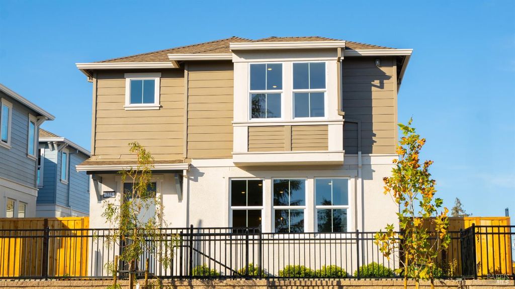 225 Octopus St, Suisun City, CA 94585