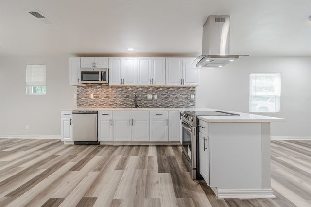 808 N Montgomery Street, Sherman, TX 75090