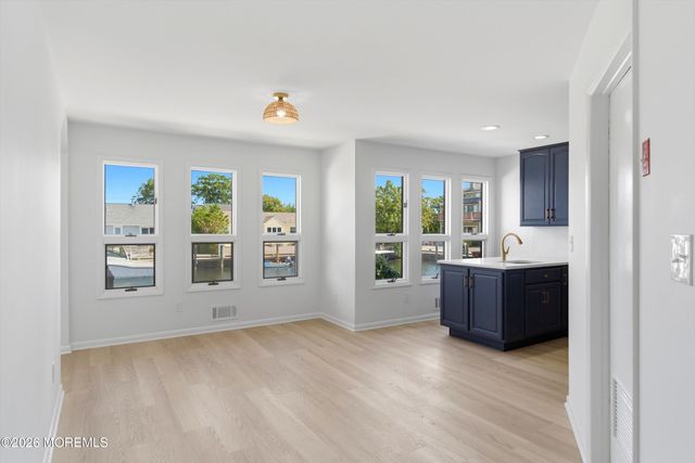 13 Hidden Harbor Drive 13, Point Pleasant, NJ 08742