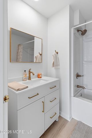 13 Hidden Harbor Drive 13, Point Pleasant, NJ 08742