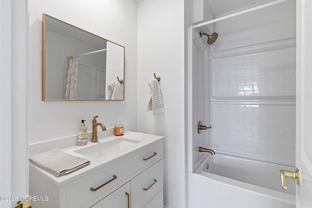 13 Hidden Harbor Drive 13, Point Pleasant, NJ 08742