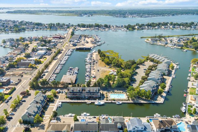 13 Hidden Harbor Drive 13, Point Pleasant, NJ 08742
