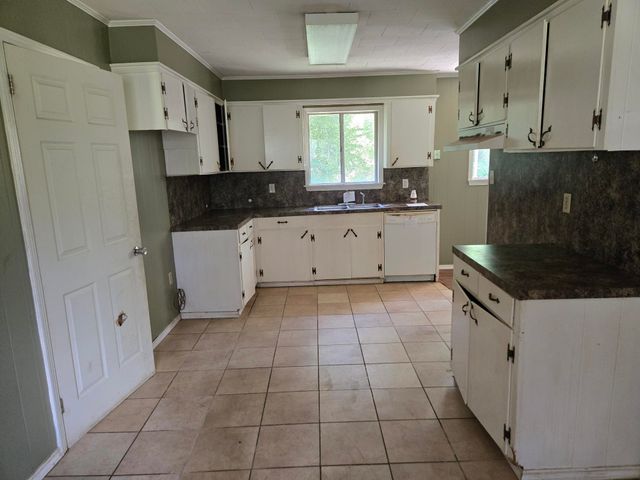 93 Ward Rd., Kokomo, MS 39643