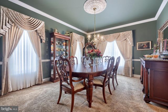 900 CAMBRIDGE DR, Manheim, PA 17545