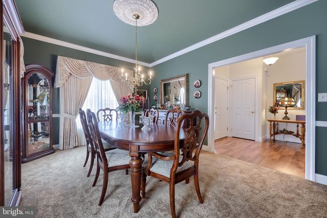 900 CAMBRIDGE DR, Manheim, PA 17545