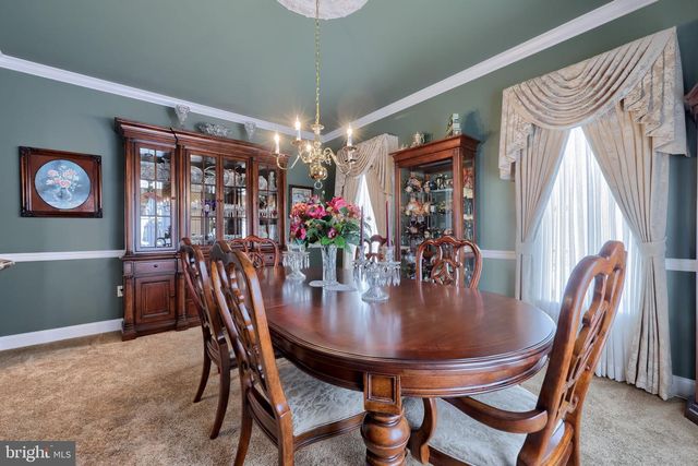 900 CAMBRIDGE DR, Manheim, PA 17545