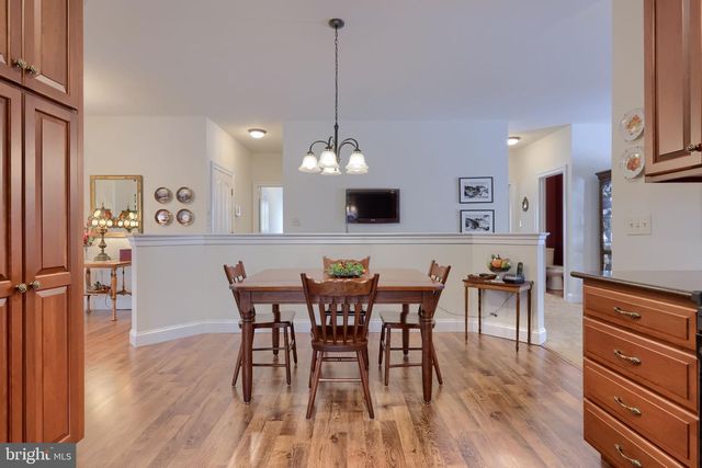 900 CAMBRIDGE DR, Manheim, PA 17545