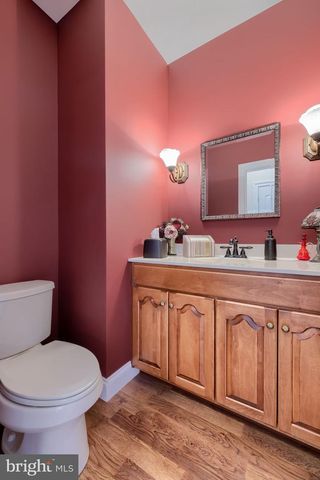 900 CAMBRIDGE DR, Manheim, PA 17545