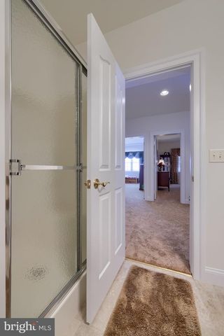 900 CAMBRIDGE DR, Manheim, PA 17545