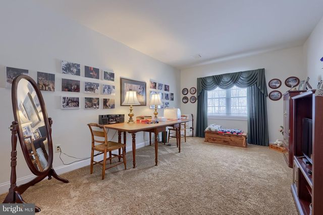 900 CAMBRIDGE DR, Manheim, PA 17545