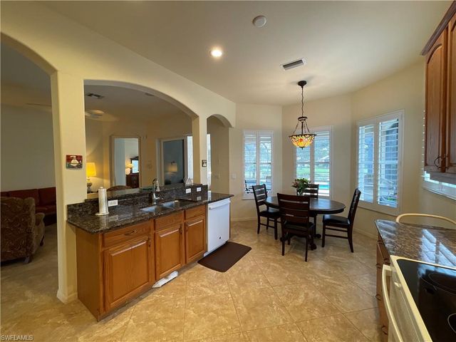 6478 Waverly Green WAY, Naples, FL 34110