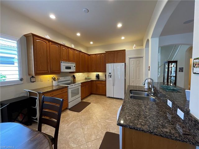 6478 Waverly Green WAY, Naples, FL 34110