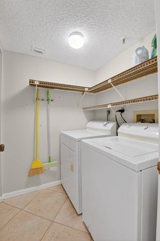 14476 Amberly Lane 203, Delray Beach, FL 33446