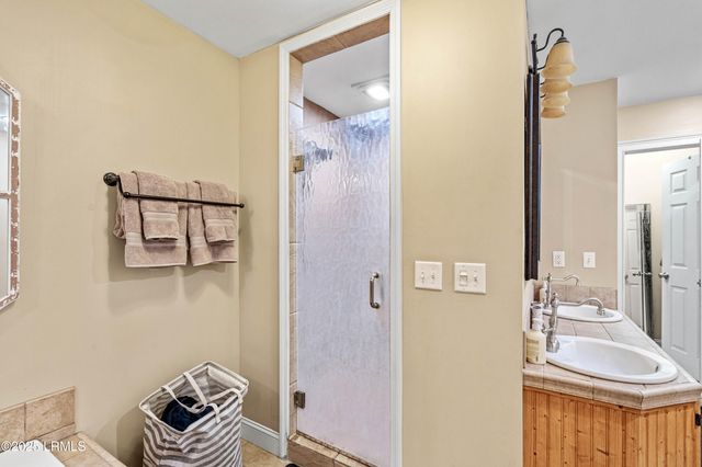 61 Glover Road, Ridgeland, SC 29936