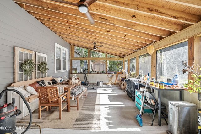 61 Glover Road, Ridgeland, SC 29936