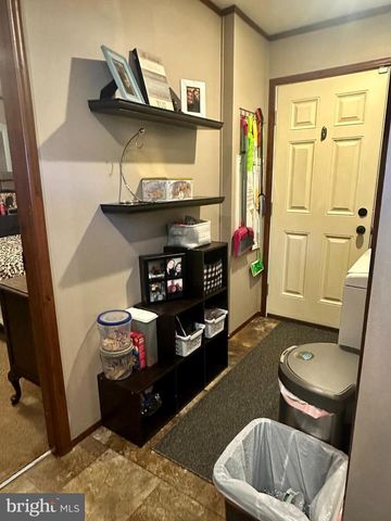 31 MAPLE AVE, Mullica Hill, NJ 08062