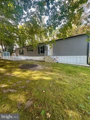31 MAPLE AVE, Mullica Hill, NJ 08062