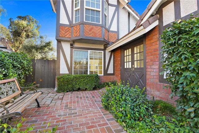 19974 Tracy Court, Canyon Country, CA 91351