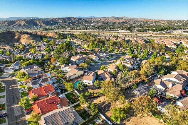 19974 Tracy Court, Canyon Country, CA 91351