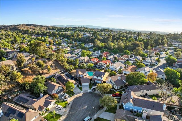 19974 Tracy Court, Canyon Country, CA 91351