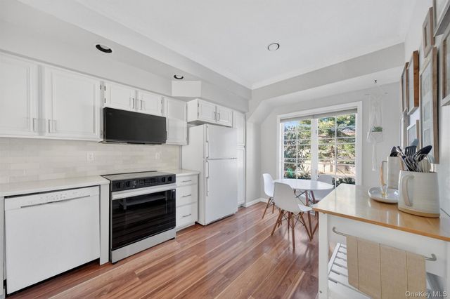 90 Roundtree Court, Beacon, NY 12508