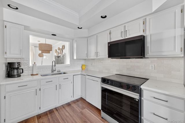 90 Roundtree Court, Beacon, NY 12508