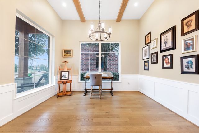 813 Dogwood Trail, Aubrey, TX 76227