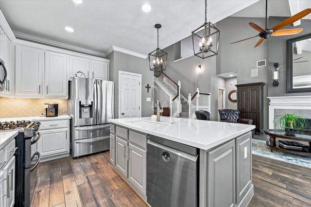 25510 China Springs, Spring, TX 77373