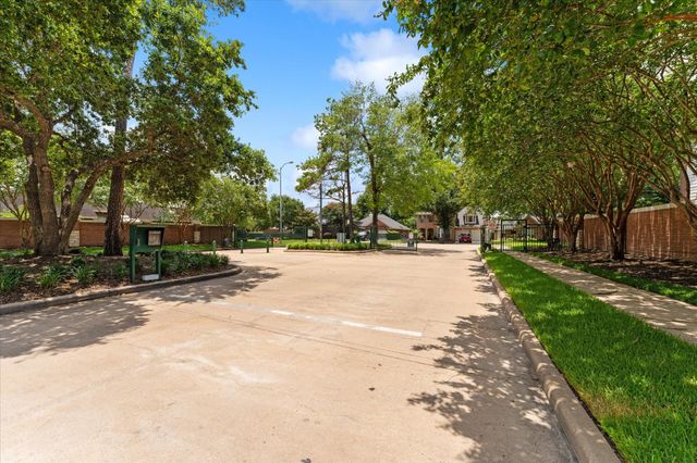 25510 China Springs, Spring, TX 77373