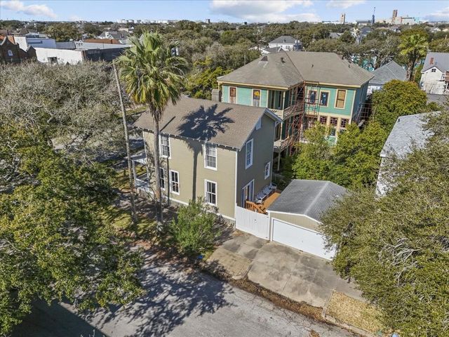 1724 33rd Street, Galveston, TX 77550