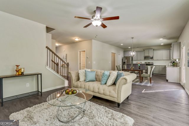 137 Hunts Mill Circle, Griffin, GA 30224