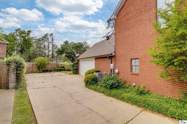 3309 BEAUVOIR PLACE, Monroe, LA 71201