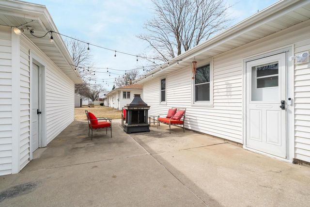 728 BUCHANAN STREET, Little Chute, WI 54140