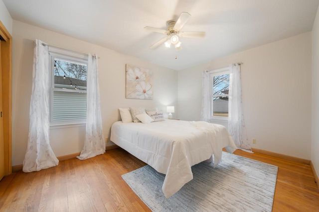 728 BUCHANAN STREET, Little Chute, WI 54140