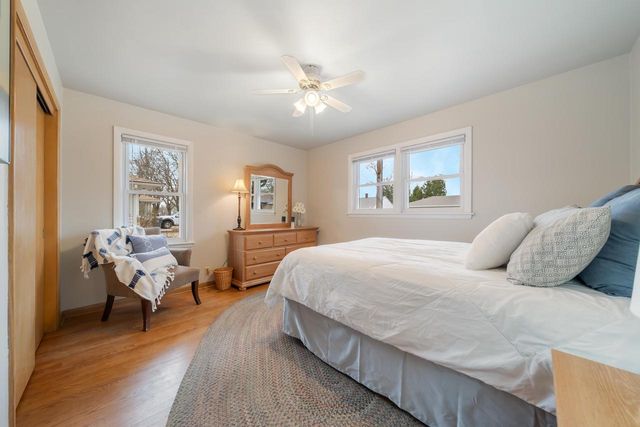728 BUCHANAN STREET, Little Chute, WI 54140
