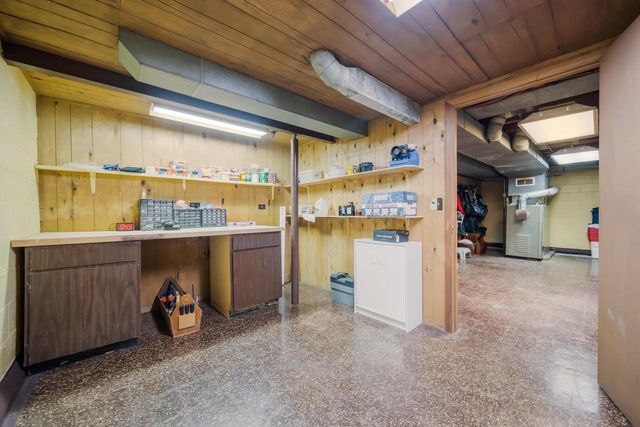 728 BUCHANAN STREET, Little Chute, WI 54140