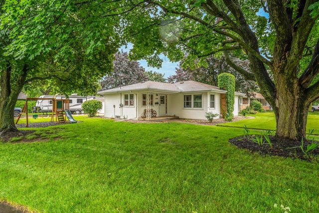 728 BUCHANAN STREET, Little Chute, WI 54140