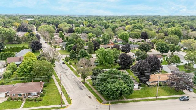 728 BUCHANAN STREET, Little Chute, WI 54140